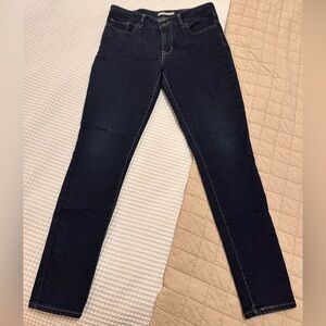 Levi Strauss 711 Skinny Jean
